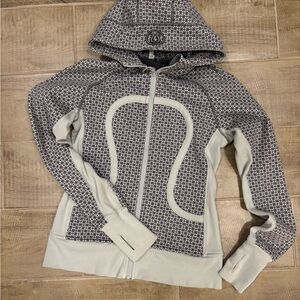 Lululemon Gray and White Patterned Scuba Hoodie Full Zip Sweater